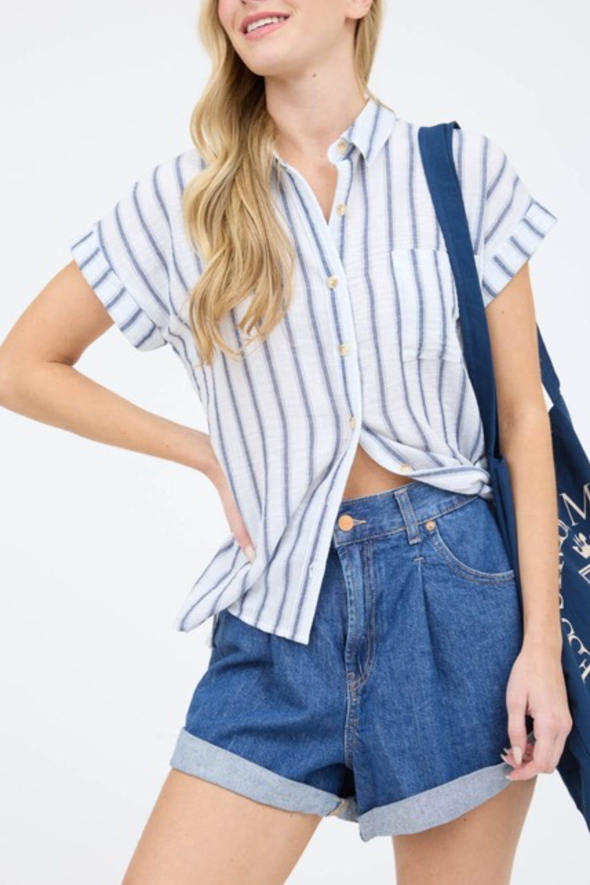 Collard Short Sleeve Button Down