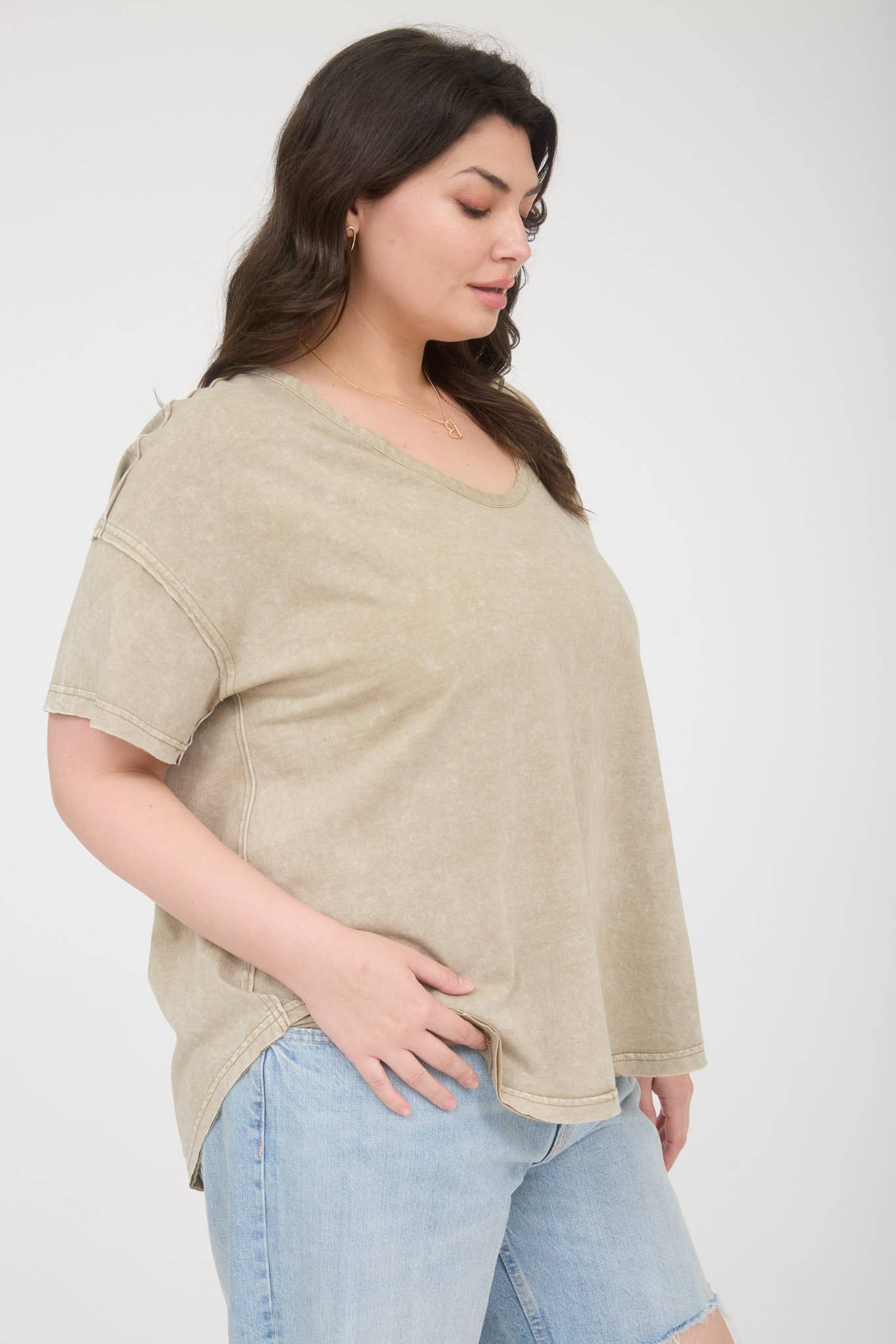 GREEN WASHED RAW EDGE KNIT TOP