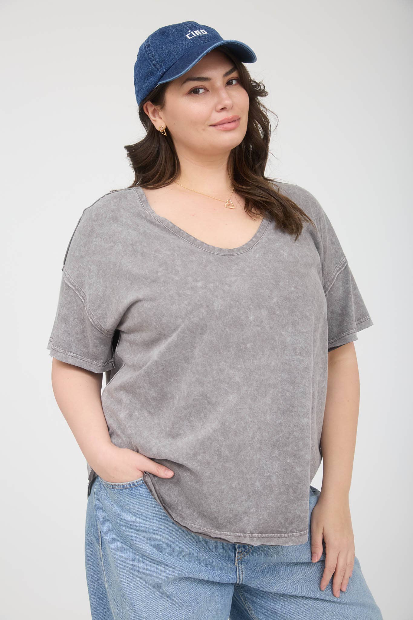 GREEN WASHED RAW EDGE KNIT TOP