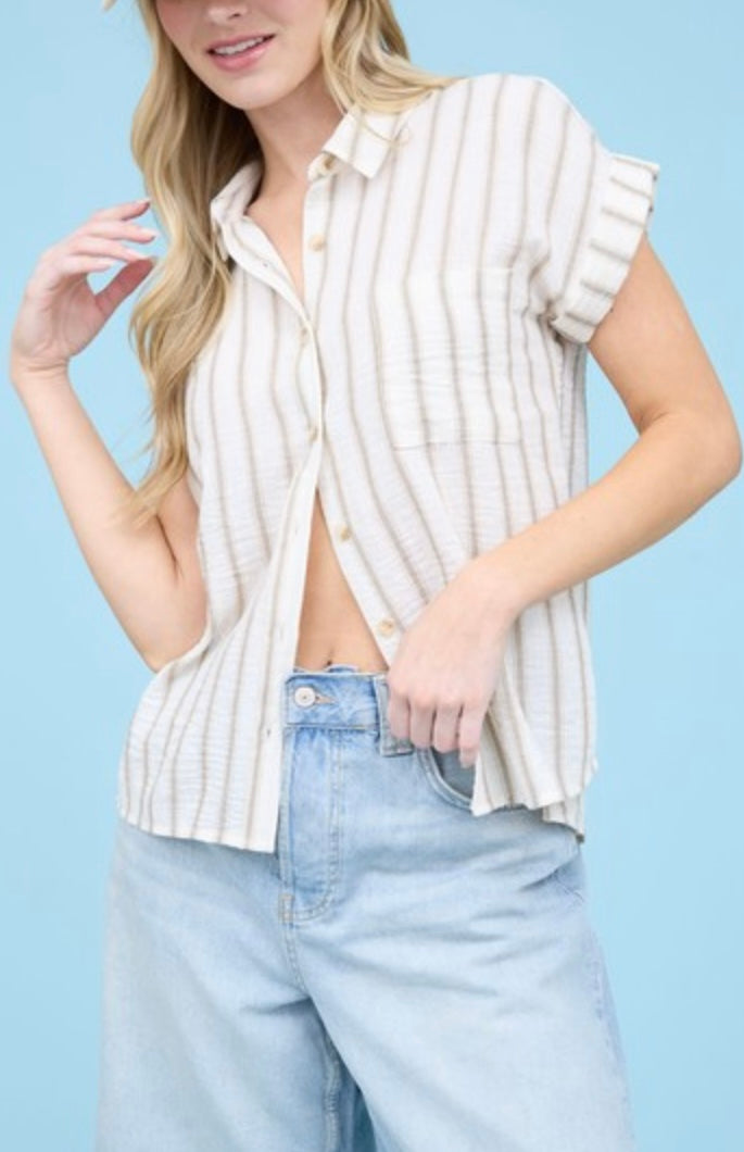 Collard Short Sleeve Button Down