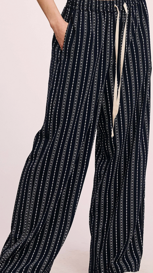 Patterned Design Relaxed Fit Pants